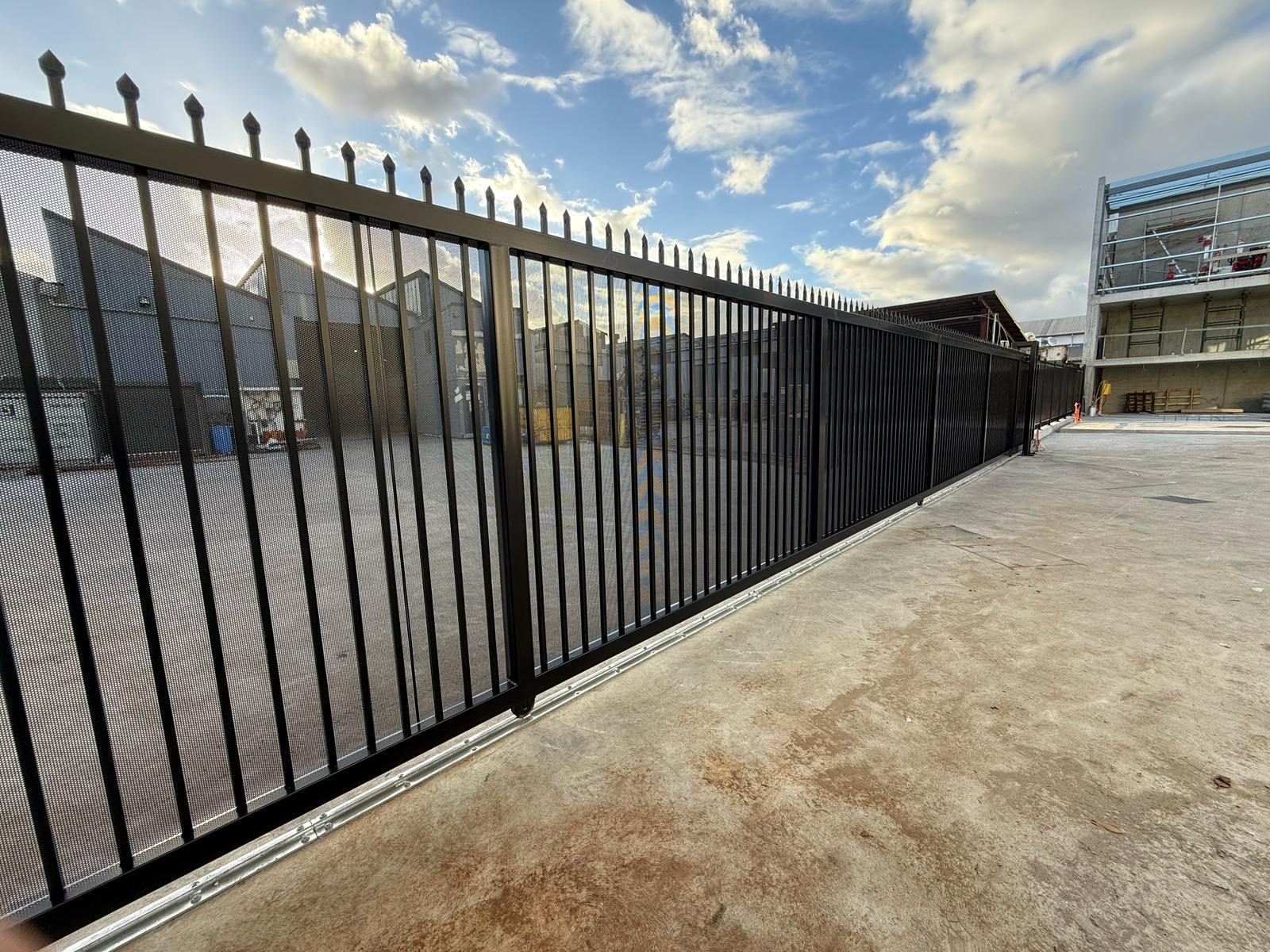 LS Fencing: crimp top palisade industrial boundary