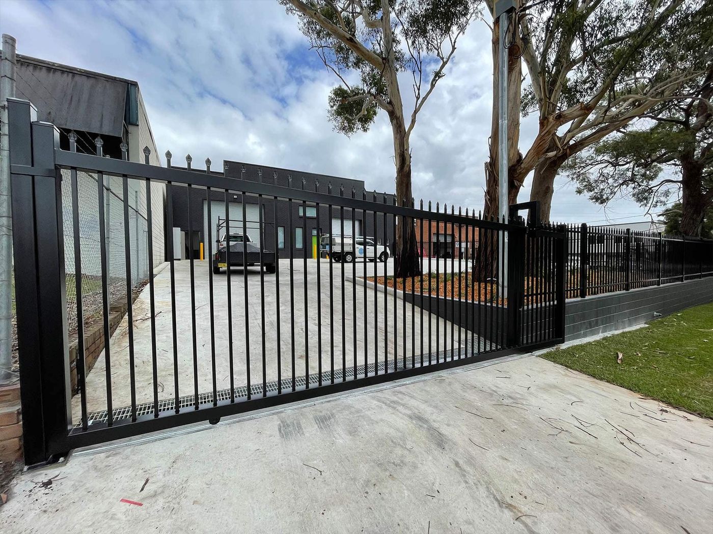 Sliding Gates by LS Fencing Services